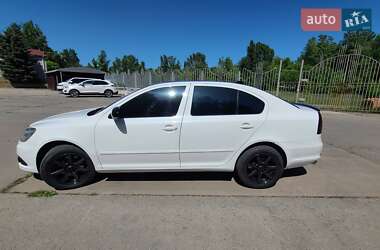 Лифтбек Skoda Octavia 2010 в Днепре