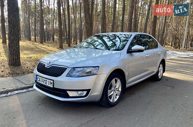 skoda octavia 2014 в Черкассы от профессионального продавца Юрій