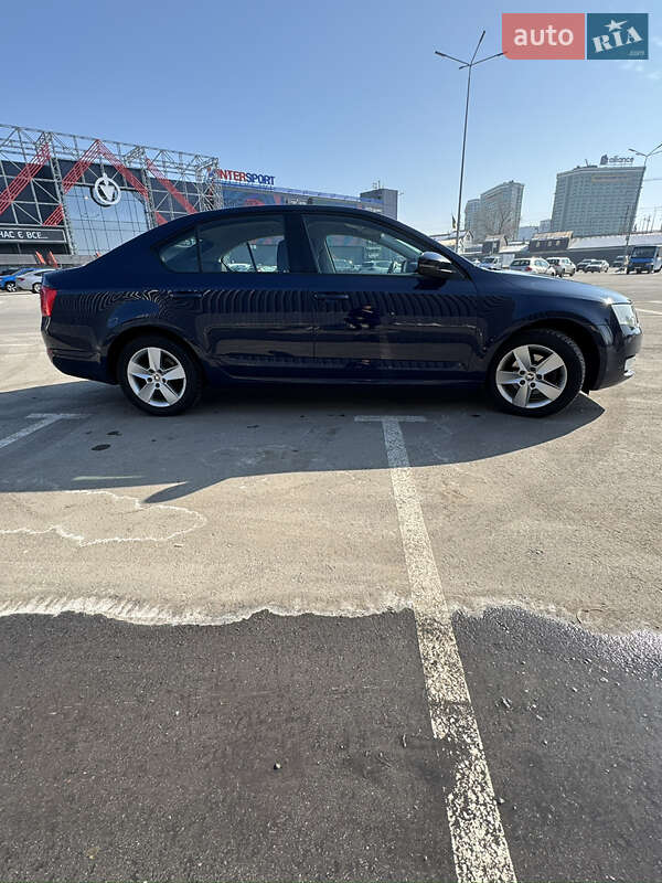 Ліфтбек Skoda Octavia 2013 в Києві