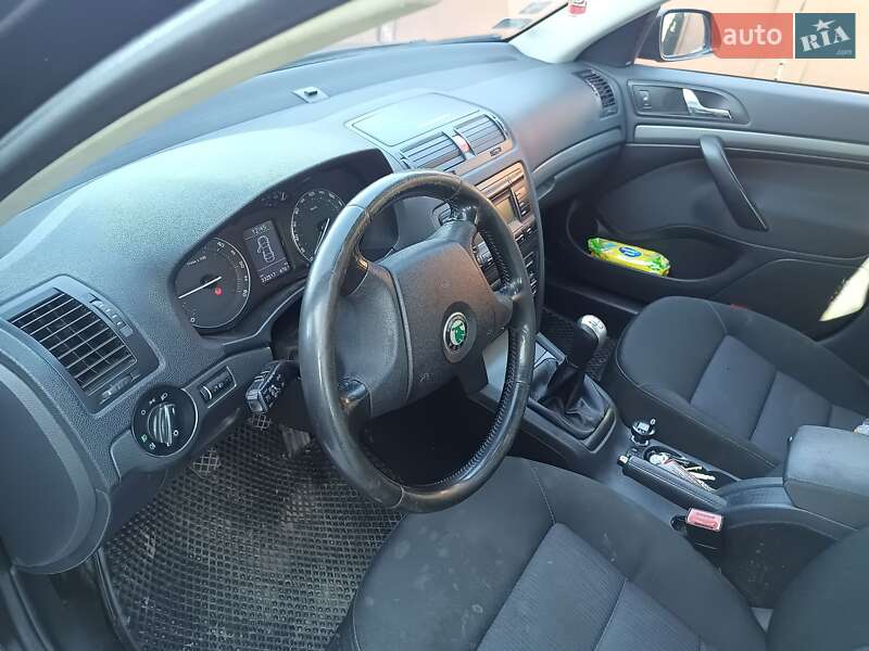 Універсал Skoda Octavia 2008 в Рівному