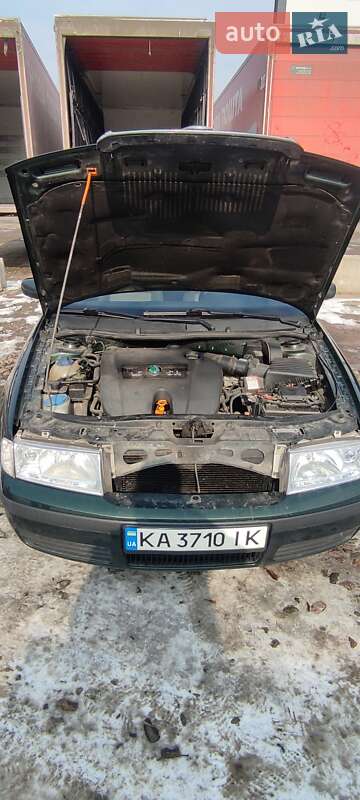 Универсал Skoda Octavia 2002 в Киеве