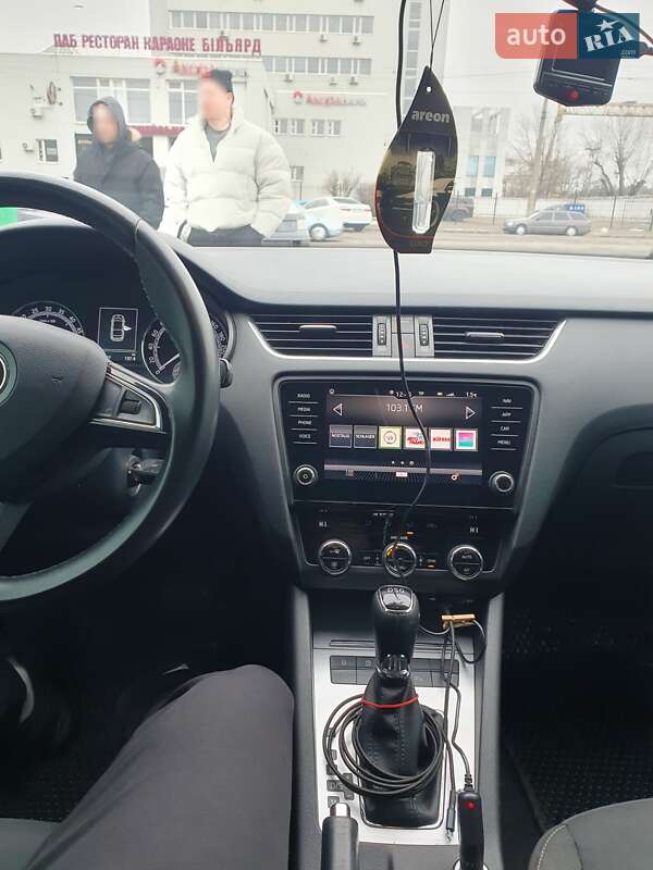 Лифтбек Skoda Octavia 2017 в Киеве фото 20 Лифтбек Skoda Octavia 2017 в Киеве