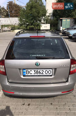 Универсал Skoda Octavia 2011 в 