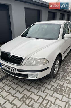 Лифтбек Skoda Octavia 2008 в 