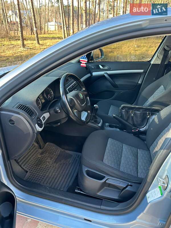 Лифтбек Skoda Octavia 2010 в Киеве