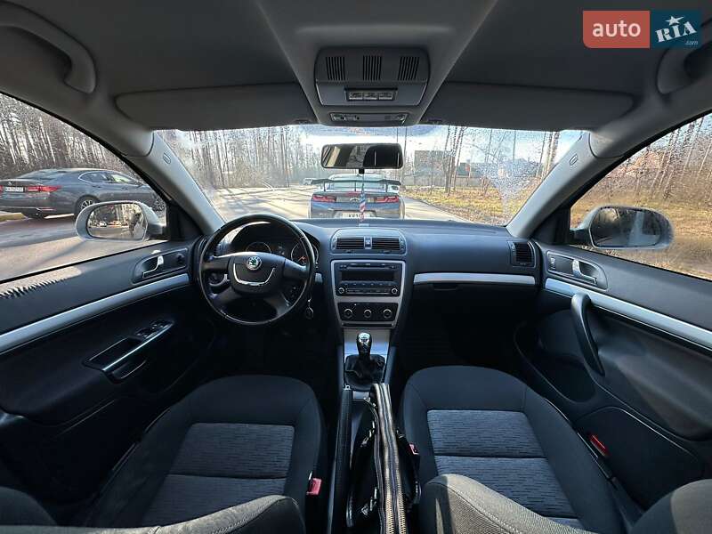 Лифтбек Skoda Octavia 2010 в Киеве