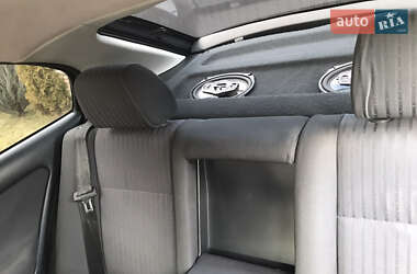 Лифтбек Skoda Octavia 2001 в 