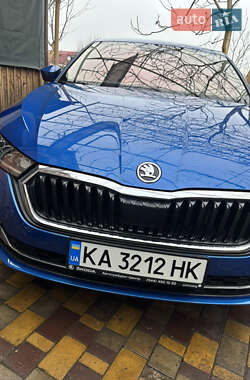 Лифтбек Skoda Octavia 2021 в 