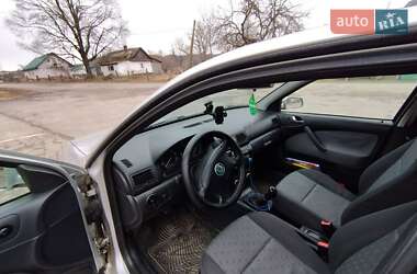 Универсал Skoda Octavia 2002 в 