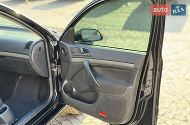 Лифтбек Skoda Octavia 2008 в 