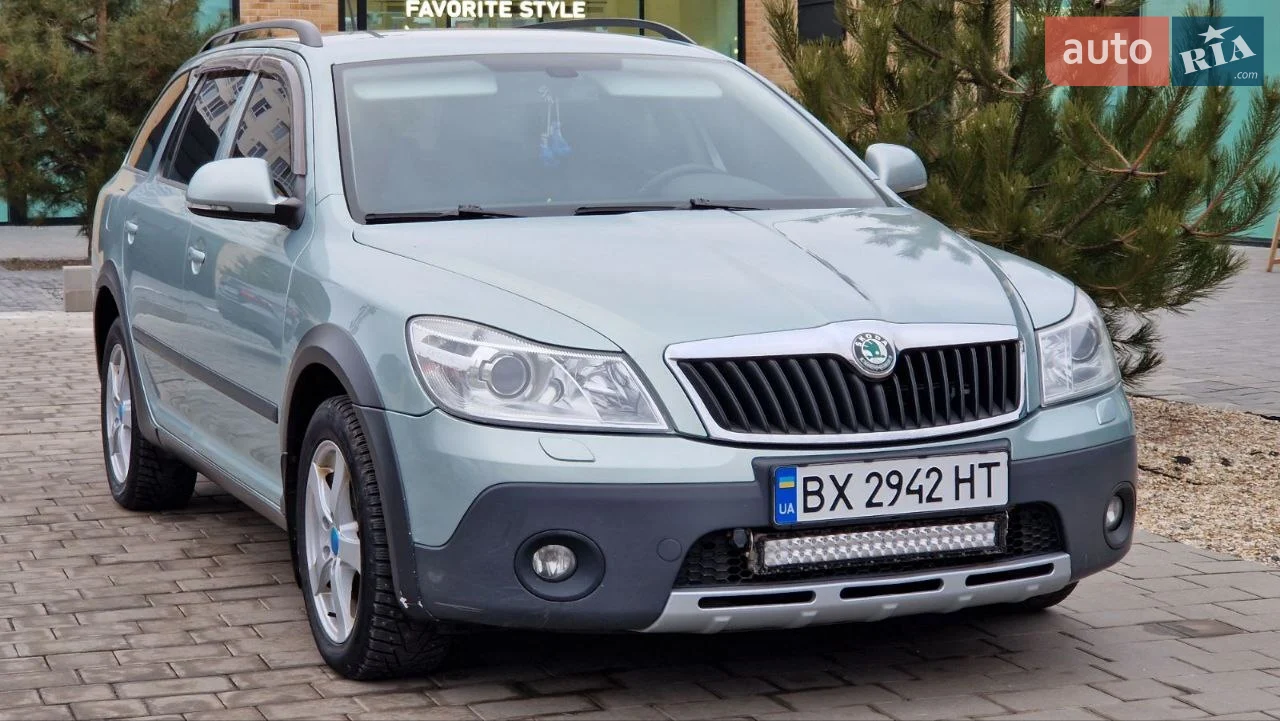 2011 Skoda Octavia - мініатюра 18