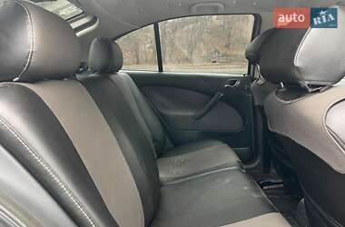 Ліфтбек Skoda Octavia 2004 в 