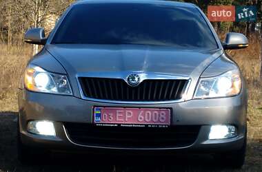 Лифтбек Skoda Octavia 2009 в Сарнах