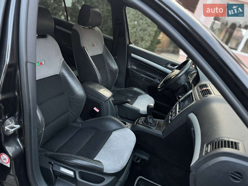 Лифтбек Skoda Octavia 2006 в Черновцах