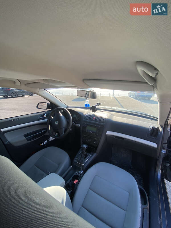 Ліфтбек Skoda Octavia 2006 в Києві