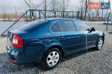 Лифтбек Skoda Octavia 2012 в 
