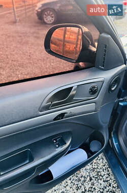 Лифтбек Skoda Octavia 2012 в 