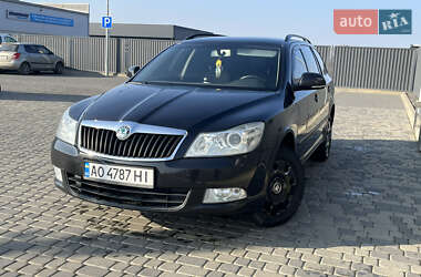 Универсал Skoda Octavia 2012 в Воловце