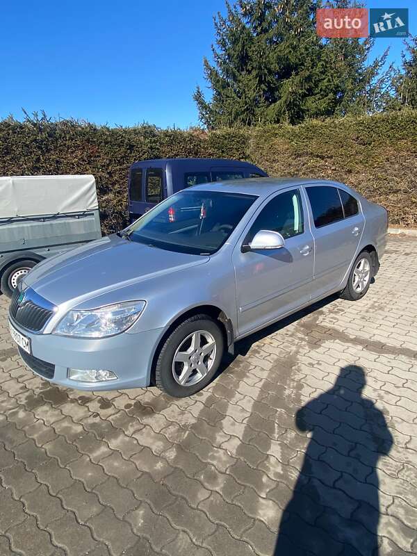 Ліфтбек Skoda Octavia 2011 в Харкові