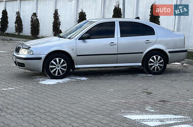 Лифтбек Skoda Octavia 2006 в Теофиполе