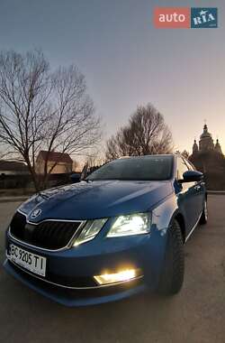 Универсал Skoda Octavia 2018 в Зубре