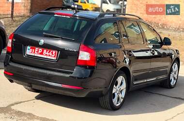 Універсал Skoda Octavia 2012 в Чернігові