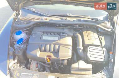 Лифтбек Skoda Octavia 2009 в 