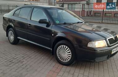 Лифтбек Skoda Octavia 2001 в Киеве