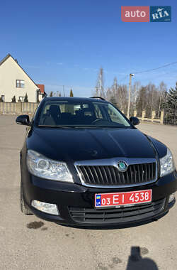 Универсал Skoda Octavia 2012 в Ровно