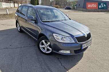 Універсал Skoda Octavia 2009 в Гатне