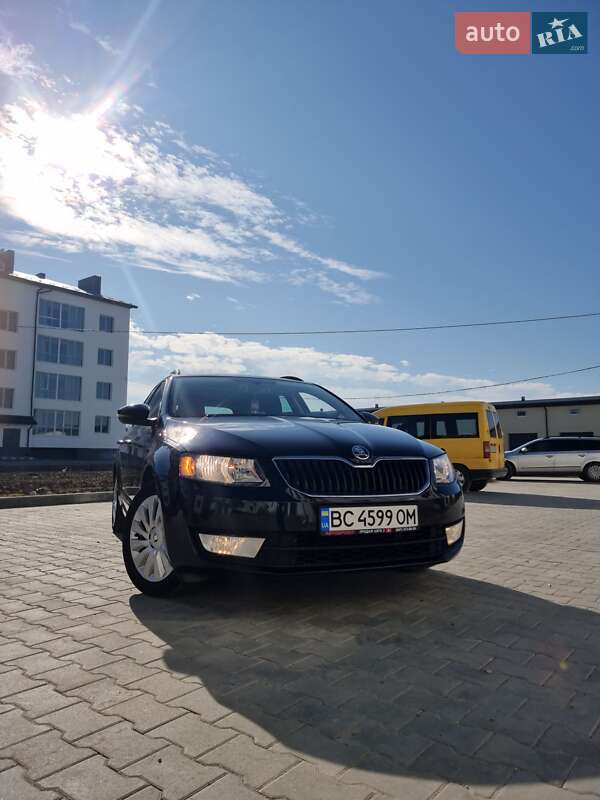 Універсал Skoda Octavia 2015 в Самборі