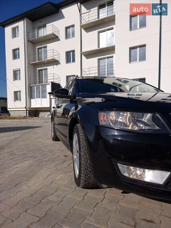 Універсал Skoda Octavia 2015 в Самборі