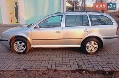 Универсал Skoda Octavia 2006 в Глухове