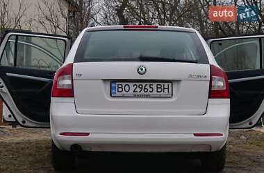 Універсал Skoda Octavia 2011 в Бережанах