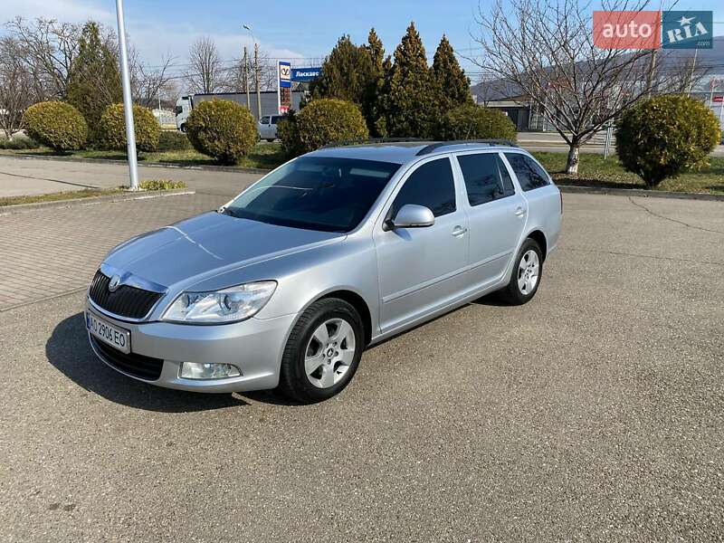 Універсал Skoda Octavia 2009 в Береговому