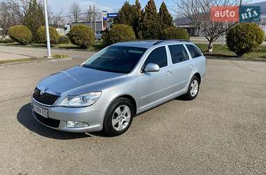 Універсал Skoda Octavia 2009 в Береговому