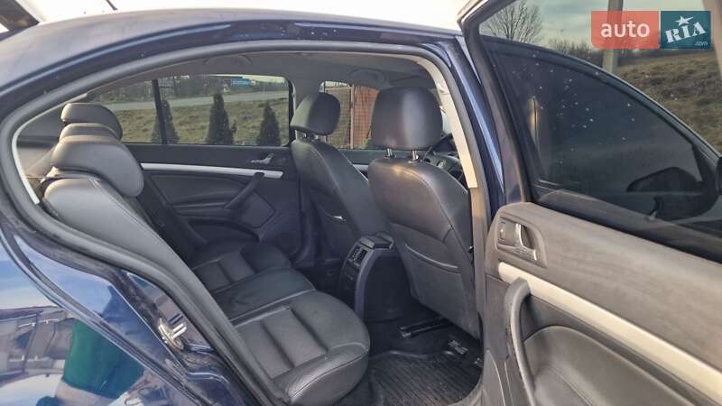 Ліфтбек Skoda Octavia 2005 в Львові