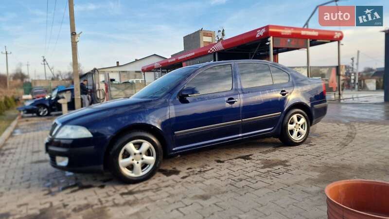 Ліфтбек Skoda Octavia 2005 в Львові