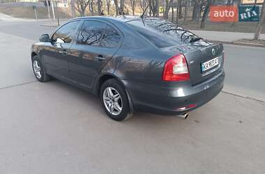 Лифтбек Skoda Octavia 2011 в 