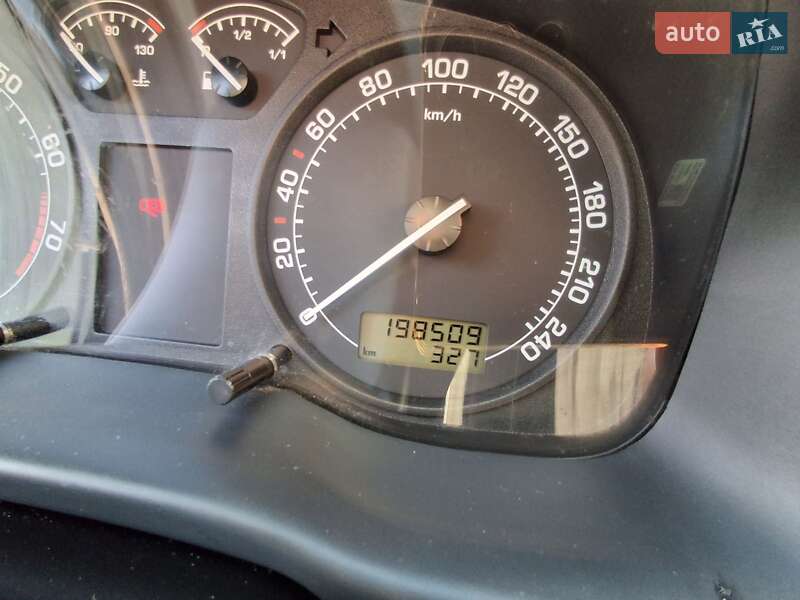 Универсал Skoda Octavia 2010 в Кременце