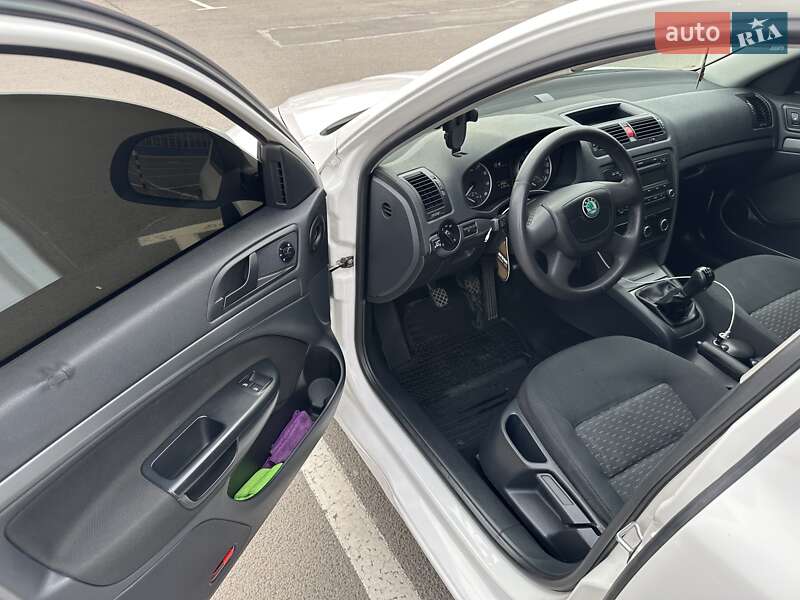 Универсал Skoda Octavia 2012 в Луцке