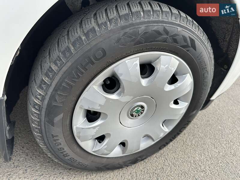 Универсал Skoda Octavia 2012 в Луцке