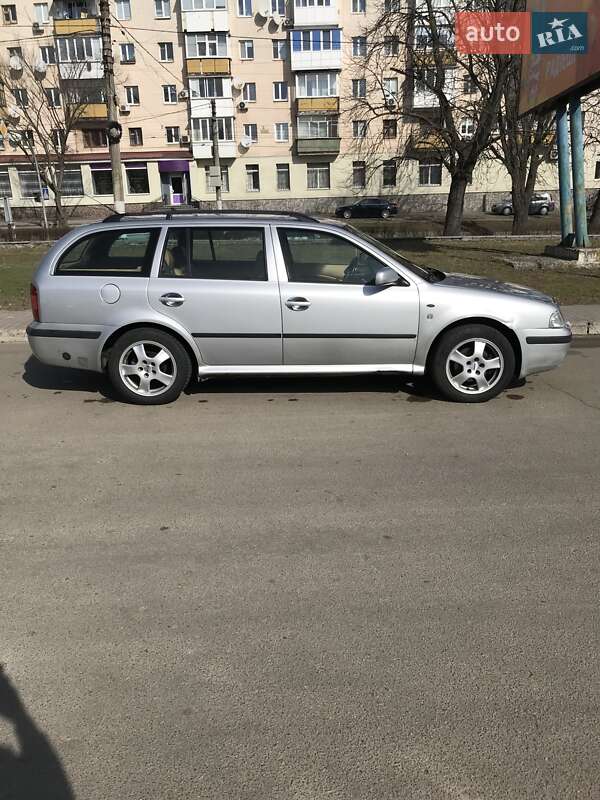 Универсал Skoda Octavia 2001 в Житомире