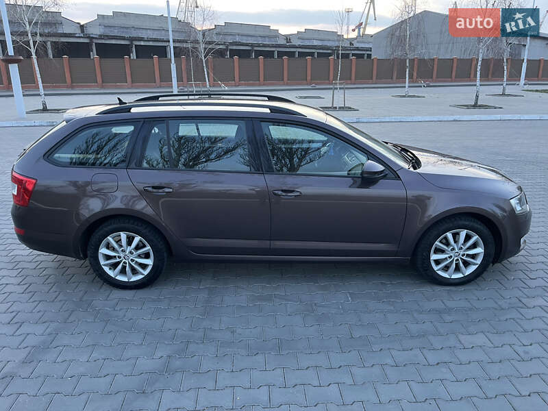 Універсал Skoda Octavia 2013 в Ізмаїлі