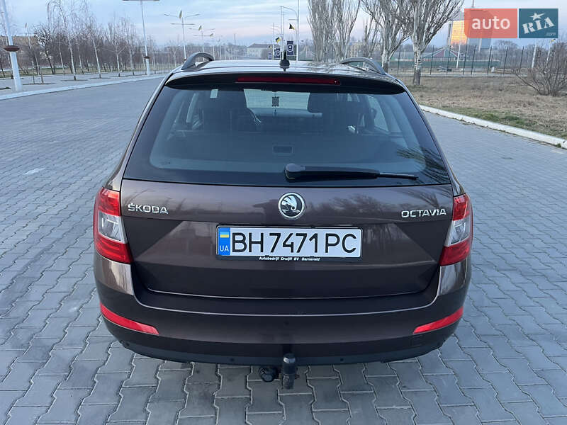 Універсал Skoda Octavia 2013 в Ізмаїлі