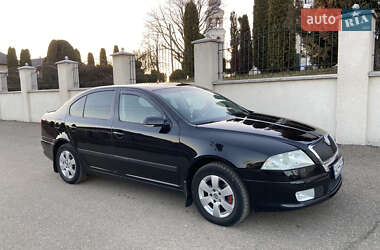 Лифтбек Skoda Octavia 2006 в Виноградове