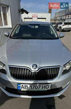 Лифтбек Skoda Octavia 2016 в Виннице