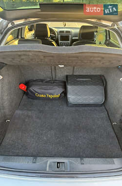 Лифтбек Skoda Octavia 2010 в 