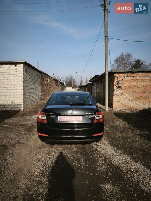 Універсал Skoda Octavia 2014 в Харкові