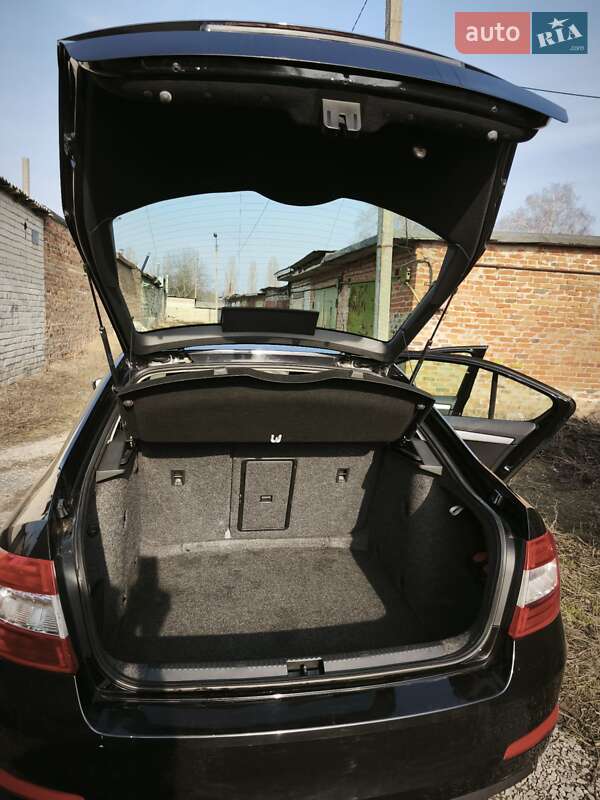 Універсал Skoda Octavia 2014 в Харкові